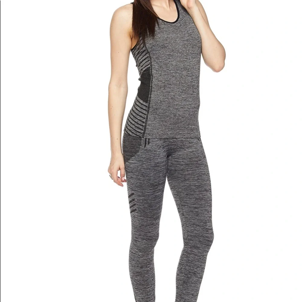 2 Piece Racerback Tank & Legging Set - Picture 3 of 9